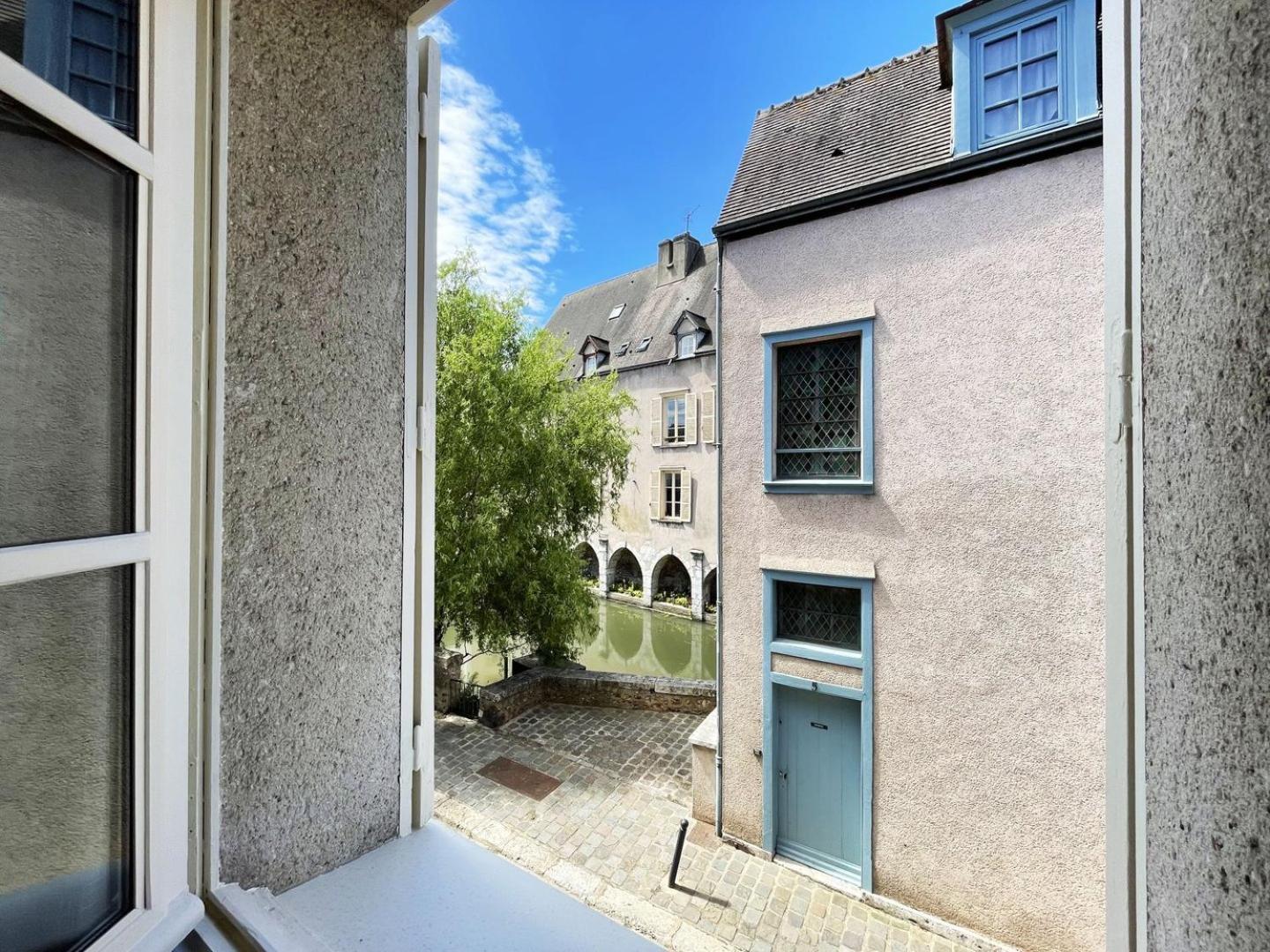 Au Bord De L'Eure - Free Parking Apartment Chartres Bagian luar foto